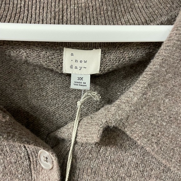 1/4 button down, soft and cozy sweater 3X a new day - Picture 3 of 9